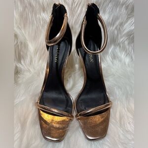 Liliana Gold and Black Heels with Distressed Metallic Finish